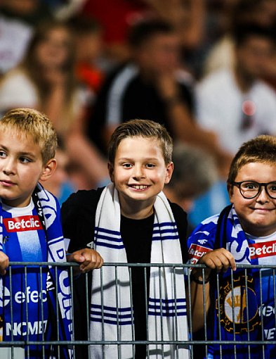W sobotę rusza oficjalna strefa kibica Stali Mielec-98994
