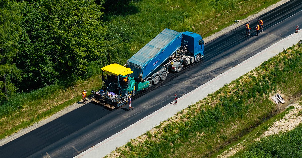 Starosta: droga Piątkowiec - Rzochów potrzebna dla dalszego rozwoju - HEJ.MIELEC.PL