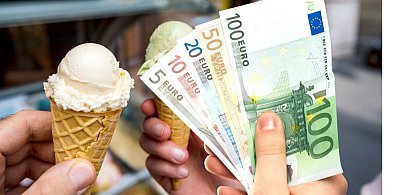 Afera KPO: u nas pół miliona na lodziarnie i catering?-99061