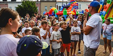 Młodzi na Rynku bawią się świetnie [FOTO]-99074