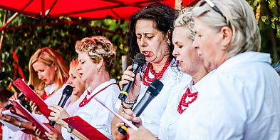 W Brniu przygotowali tradycyjne sołeckie dożynki [FOTO]-99300