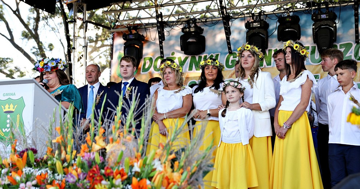 Gmina Tuszów Narodowy dziękowała za plony w Jaślanach [FOTO] - HEJ.MIELEC.PL