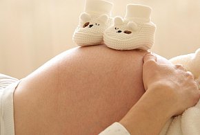 Mniej dzieci, mniej porodówek. Szpitale wygaszają kolejne oddziały-99472