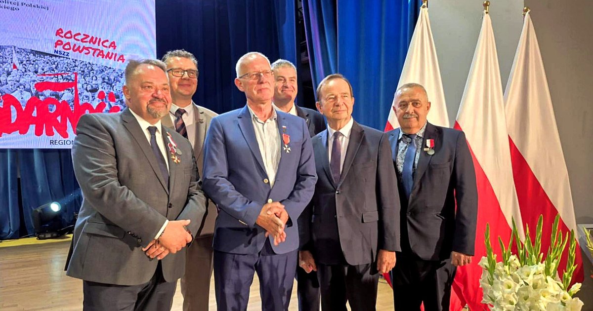 Mielczanie odznaczeni z okazji 45. rocznicy NSZZ "Solidarność" - HEJ.MIELEC.PL