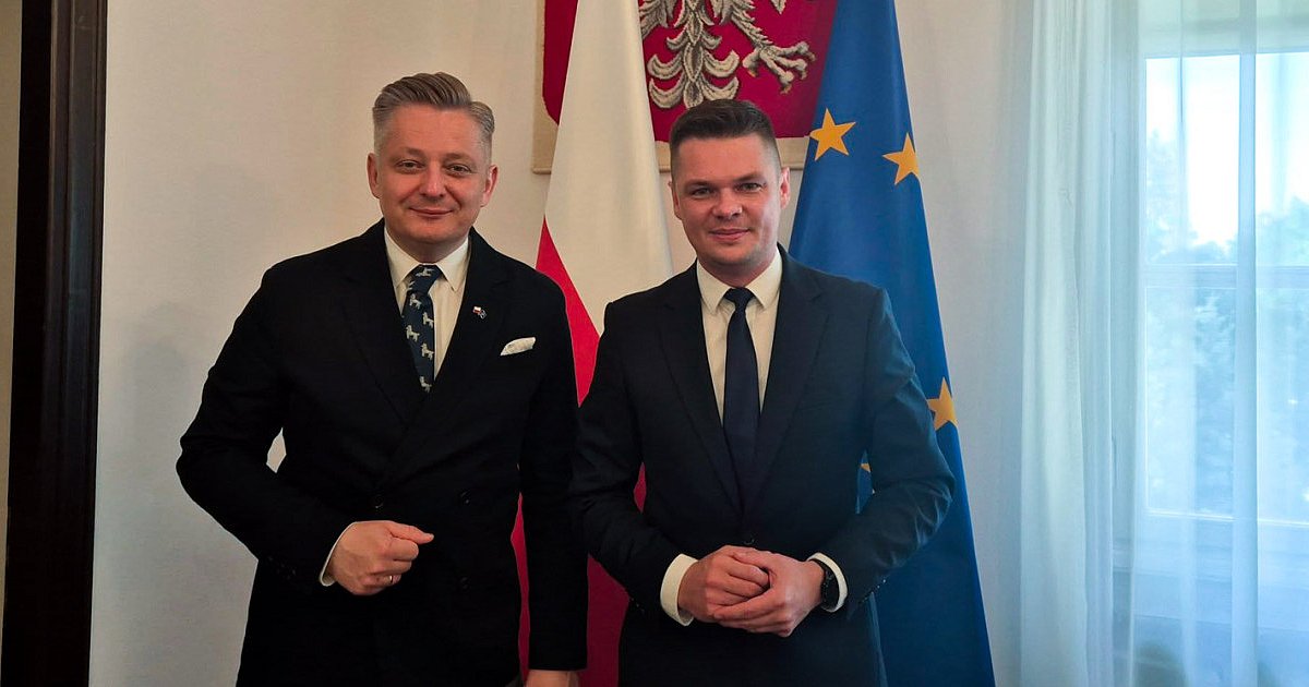 Michał Deptuła w KPRM. Rozmawiał o obronie cywilnej - HEJ.MIELEC.PL