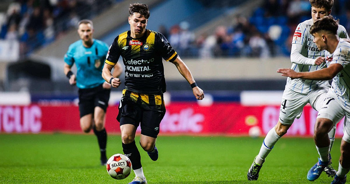 Stal Rzeszów pokonała Stal Mielec