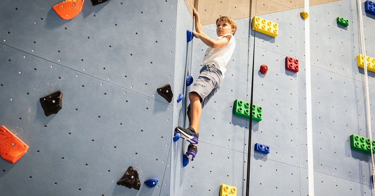 Mielecki MOSiR ponownie otwiera ściankę wspinaczkową - HEJ.MIELEC.PL