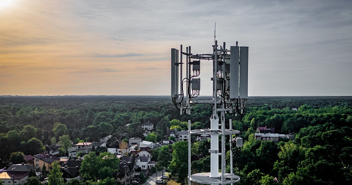 Play planuje kolejne trzy nadajniki w Mielcu, pierwszy w budowie - HEJ.MIELEC.PL
