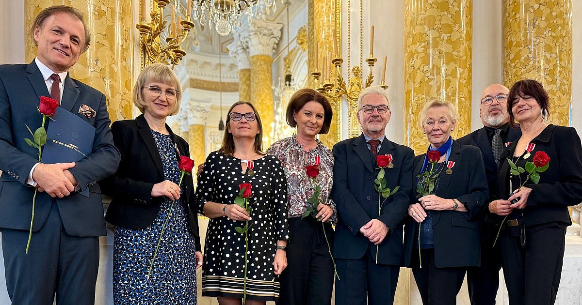 Medale dla kadry PSM. Dyrektor z nagrodą ministra - HEJ.MIELEC.PL