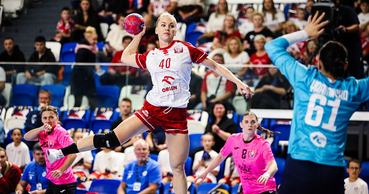 EHF Euro Cup piłkarek ręcznych w Mielcu: Polska - Słowacja 28:20 [FOTO] - HEJ.MIELEC.PL