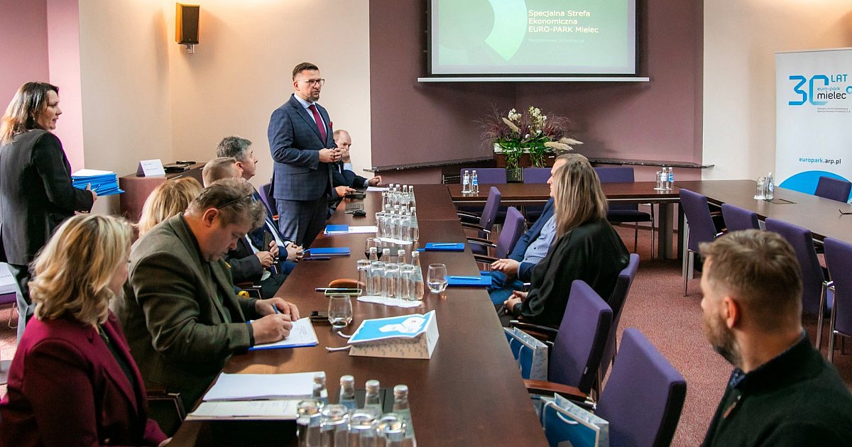 Powołano Radę Rozwoju Obszaru Gospodarczego. Czym się zajmie? - HEJ.MIELEC.PL