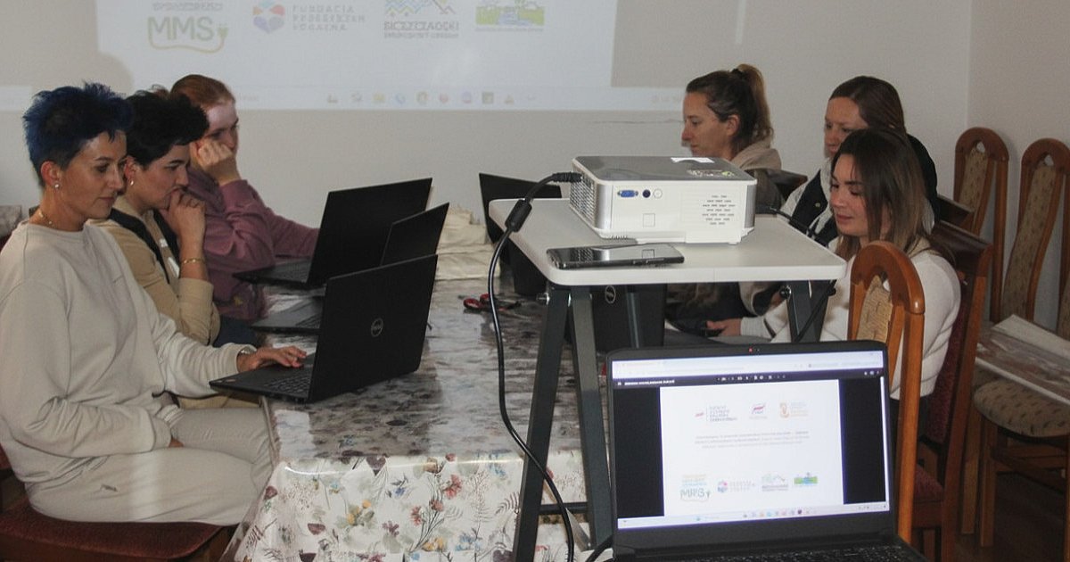 Bezpieczna społeczność - spotkania z cyberbezpieczeństwa dla mieszkańców Rudy - HEJ.MIELEC.PL