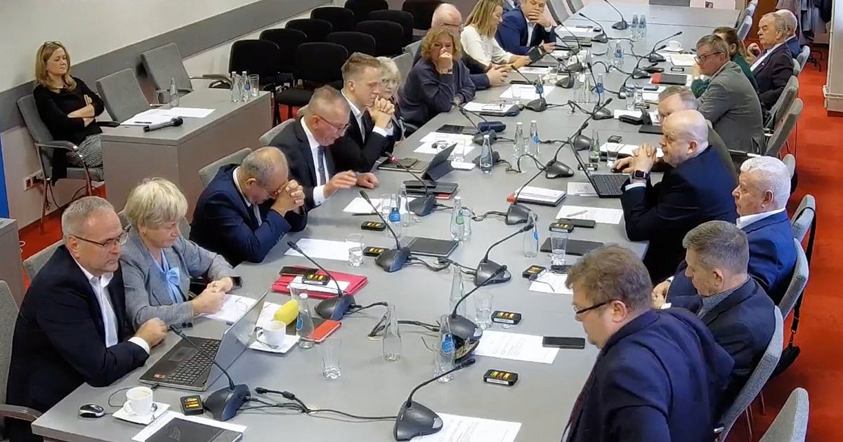 Awantura o koncepcje dróg. Radni nie przyjęli uchwały! - HEJ.MIELEC.PL