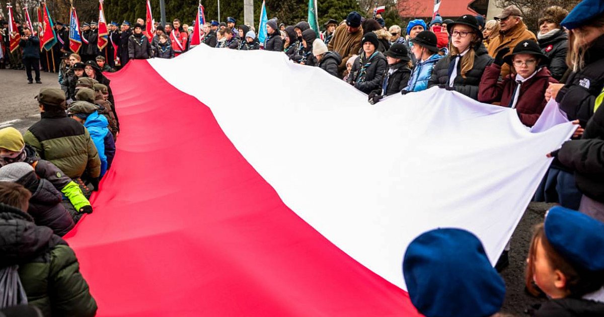 Święto Niepodległości w Mielcu: uroczystości pod Pomnikiem Wolności - HEJ.MIELEC.PL