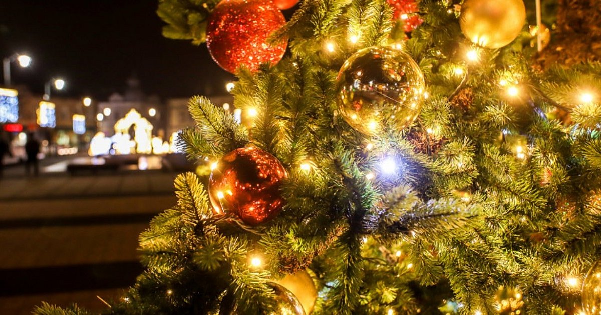 Ile za świąteczne dekoracje? Miasto z jedną ofertą - HEJ.MIELEC.PL