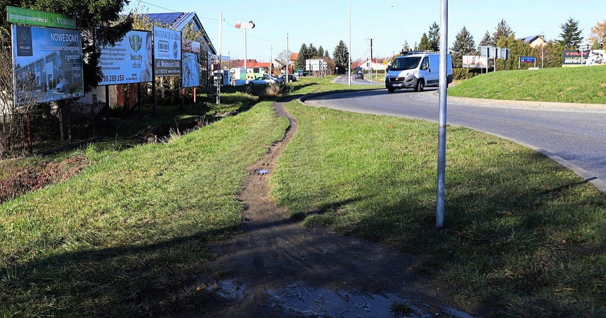 Będą zmiany dla pieszych przy DW985 na os. Rzochów - HEJ.MIELEC.PL