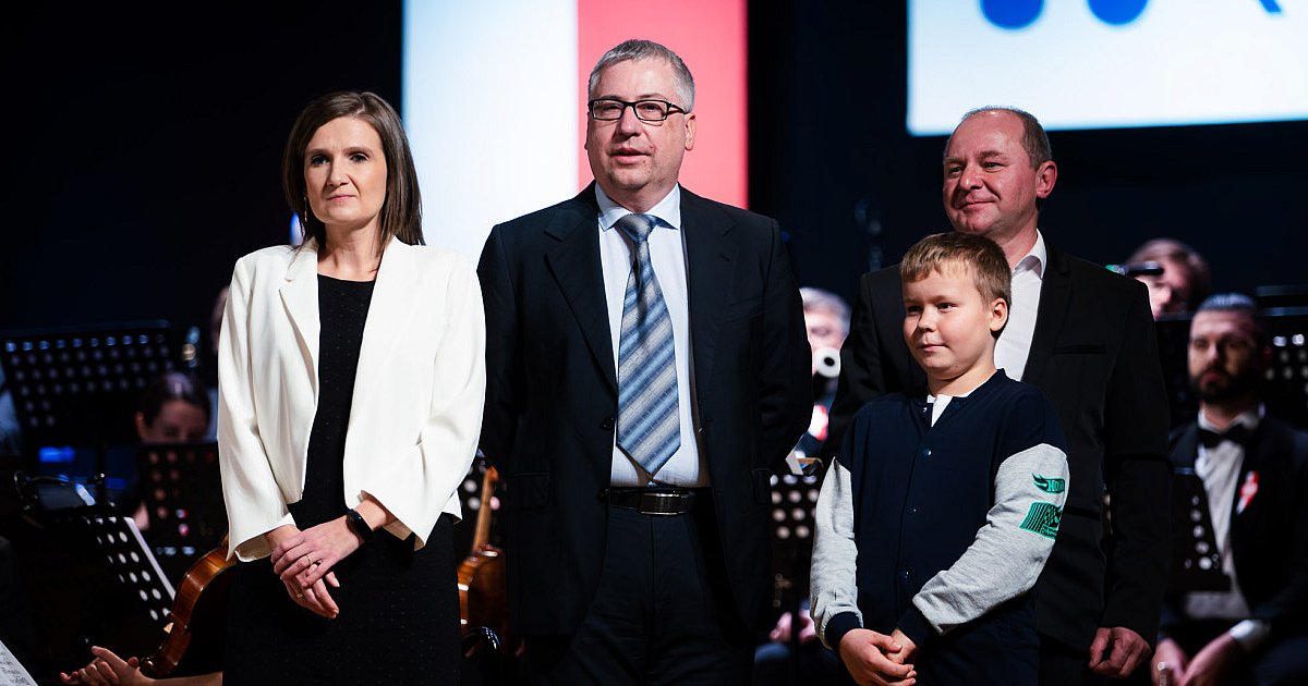 Dyktanda niepodległościowe sprawdzone. Kto napisał je najlepiej? - HEJ.MIELEC.PL