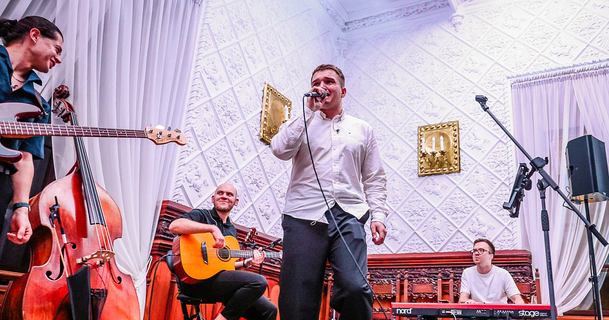 Wyjątkowy koncert Janka Szynala w murach Zamku Przecław [FOTO] - HEJ.MIELEC.PL