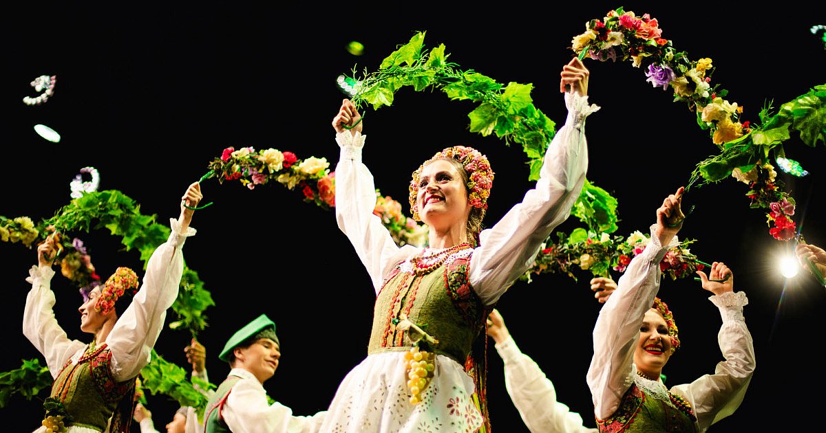 Co to był za wieczór! Mazowsze i Rzeszowiacy oczarowali! [FOTO, WIDEO] - HEJ.MIELEC.PL