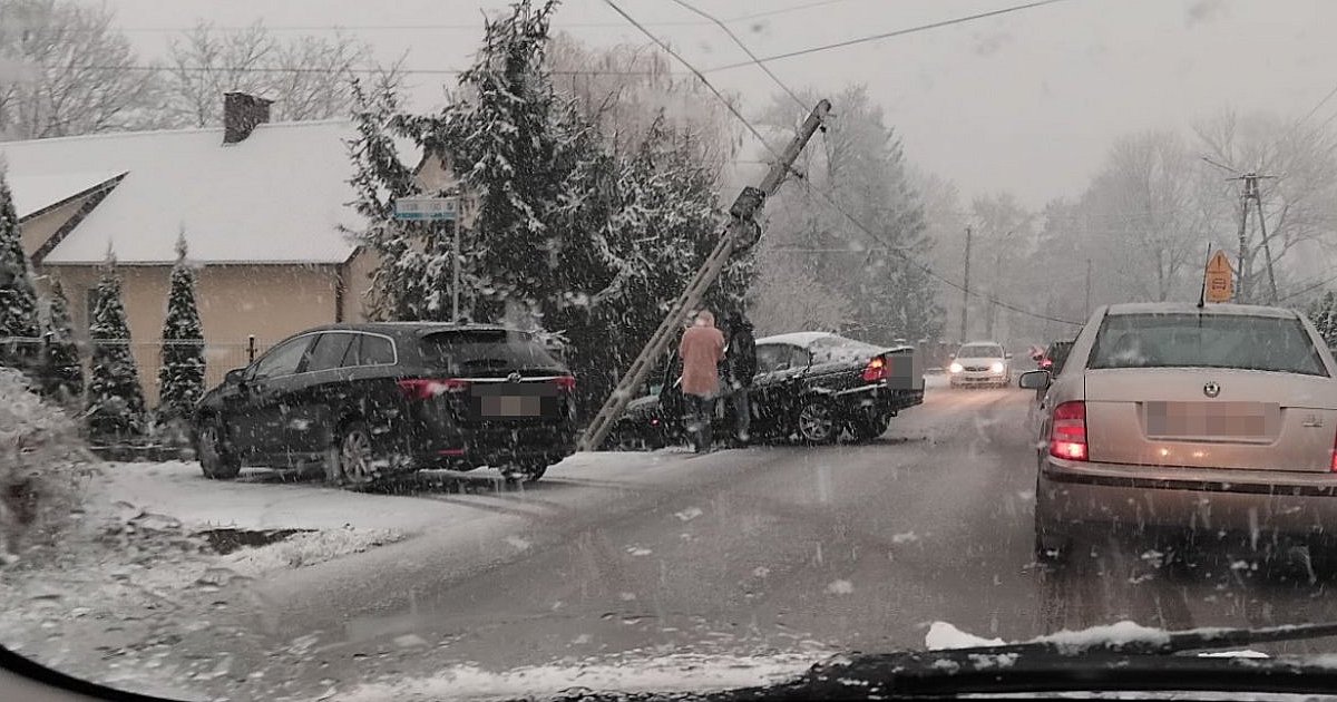 Trudne warunki na drogach. Policja z apelem - HEJ.MIELEC.PL