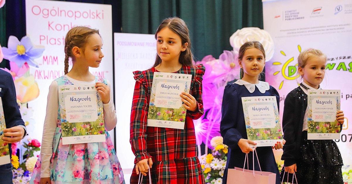 Finał konkursu akwarelowego. Setka młodych artystów z nagrodami  [FOTO] - HEJ.MIELEC.PL