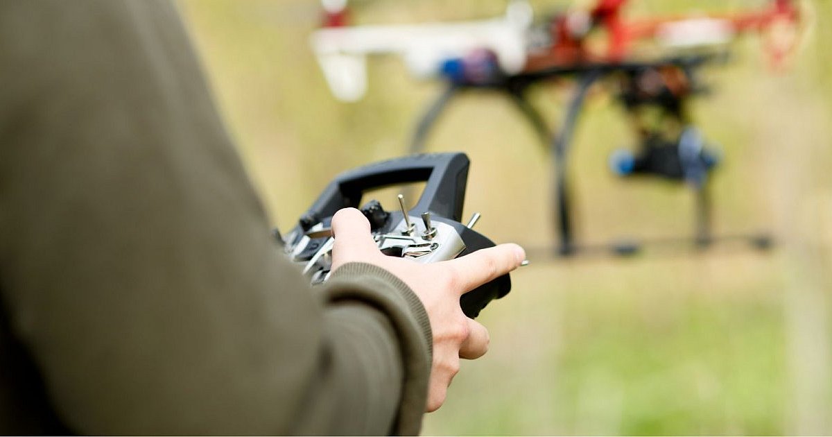 Jest oferta na zakup drona dla powiatu. Kwota? - HEJ.MIELEC.PL