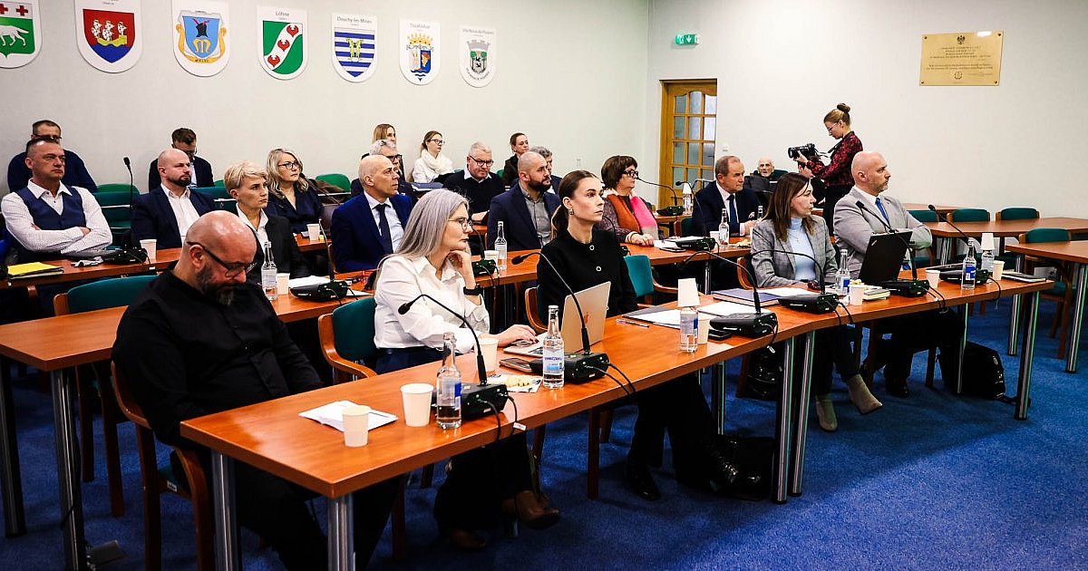 Zmiany stawek podatkowych. Radni zagłosowali - HEJ.MIELEC.PL