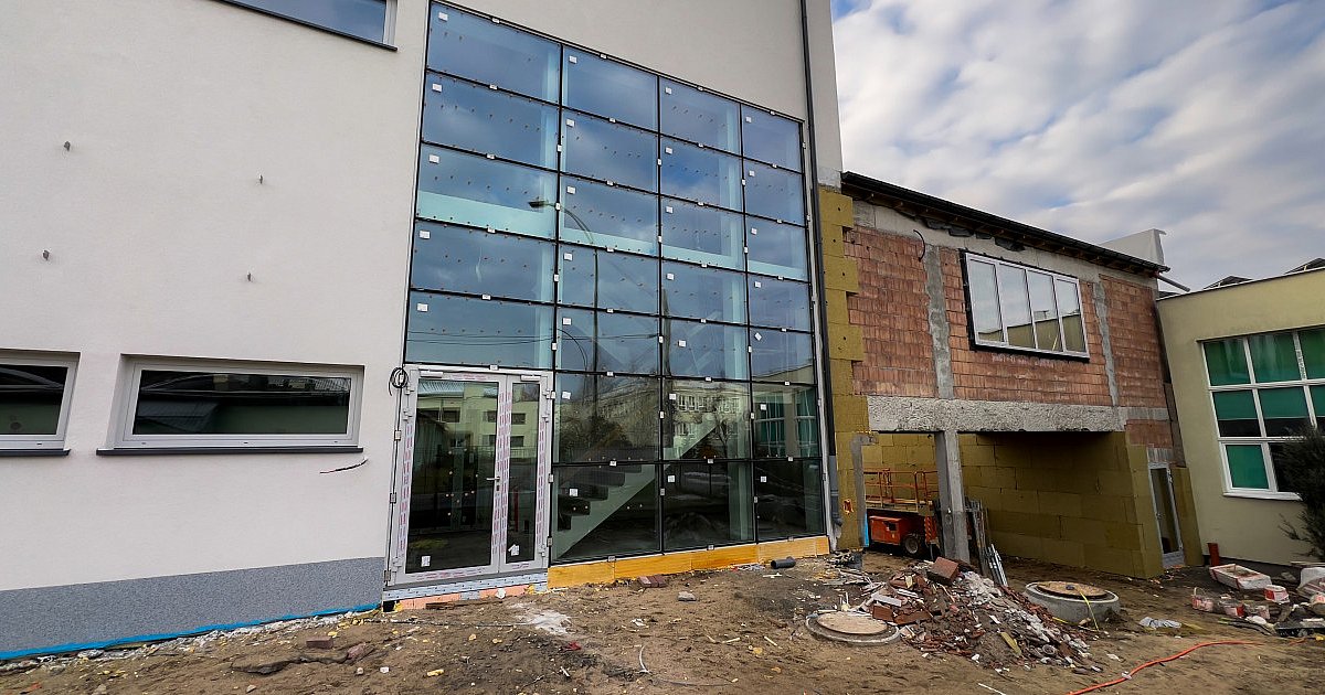 Ponad 60 milionów zł "wpompowane" w szkoły średnie - HEJ.MIELEC.PL