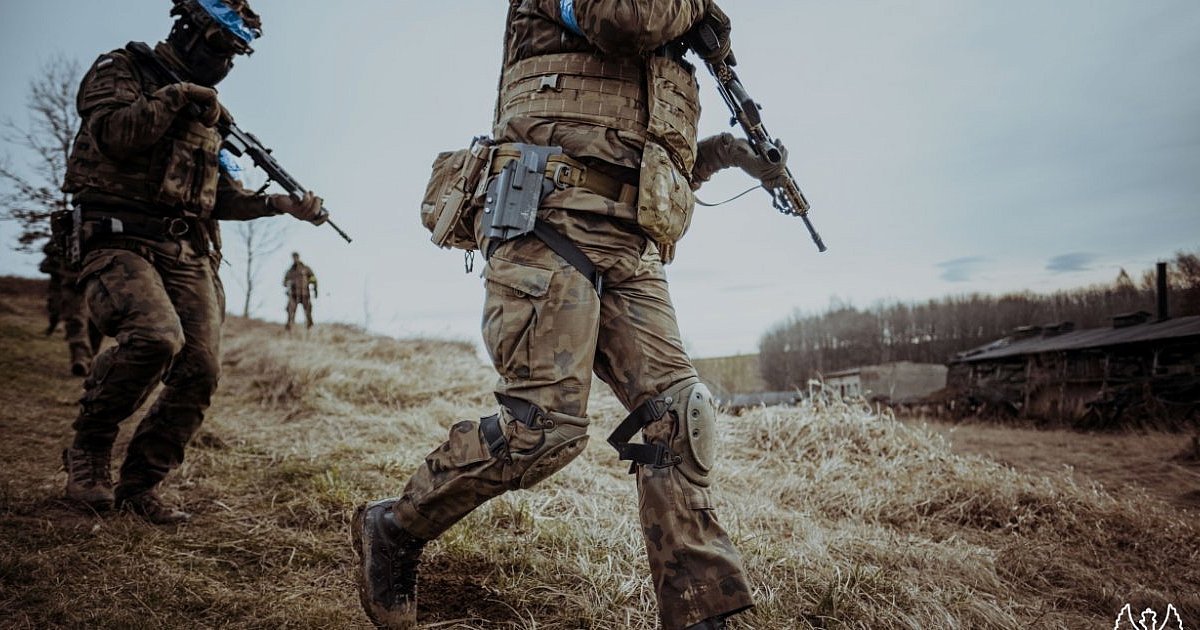 120 żołnierzy na szkoleniu w powiecie mieleckim - HEJ.MIELEC.PL