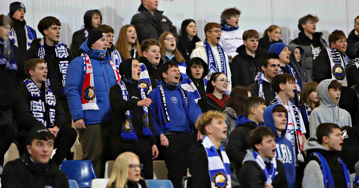 Ostatni mecz rundy jesiennej w Mielcu - Stal podejmuje Znicz Pruszków - HEJ.MIELEC.PL