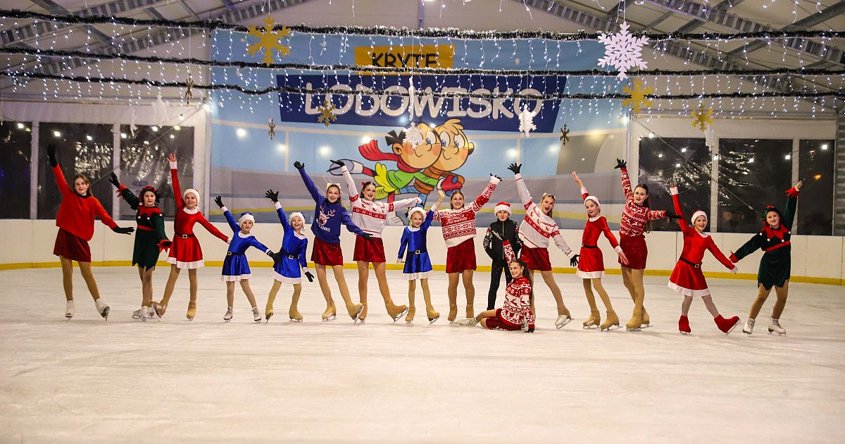 Otwarcie nowego lodowiska w Mielcu. Zabawa na błoniach MOSiR [FOTO] - HEJ.MIELEC.PL