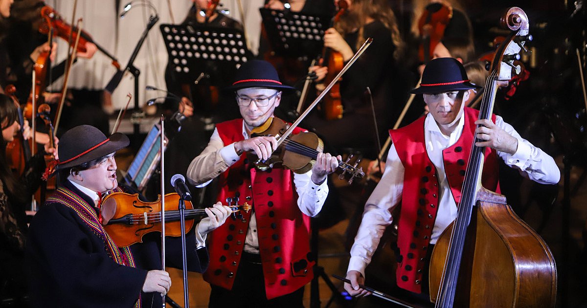 Koncert kolęd w Państwowej Szkole Muzycznej w Mielcu [FOTO] - HEJ.MIELEC.PL