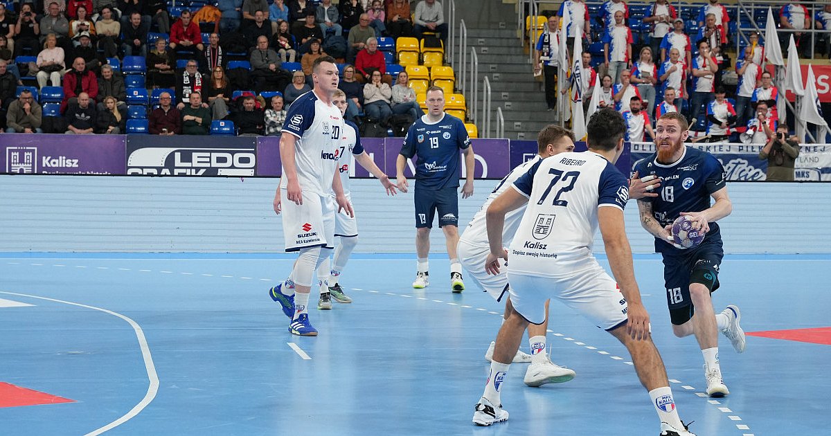 Bramkarze bohaterami meczu w Kaliszu. Handball Stal Mielec przegrywa po wyrównanym boju - HEJ.MIELEC.PL