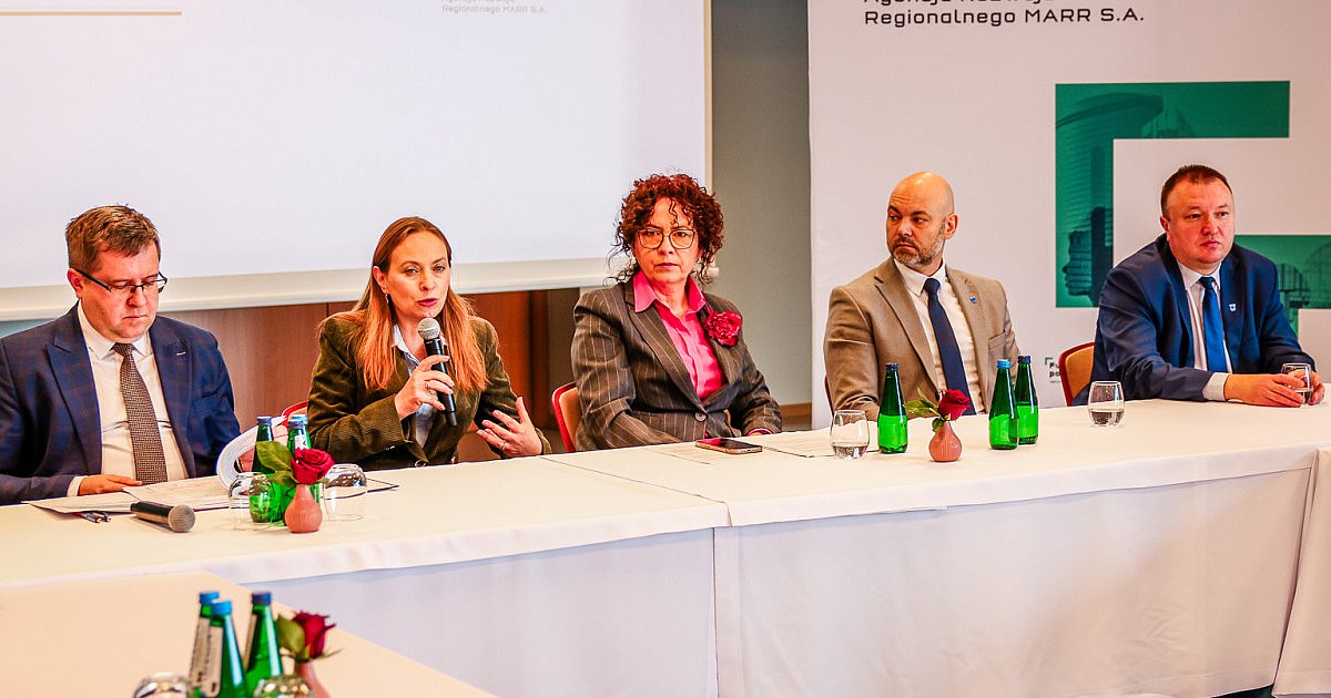 Minister Pełczyńska-Nałęcz w Mielcu: Miliardy dla bezpieczeństwa i innowacji [FOTO, WIDEO] - HEJ.MIELEC.PL