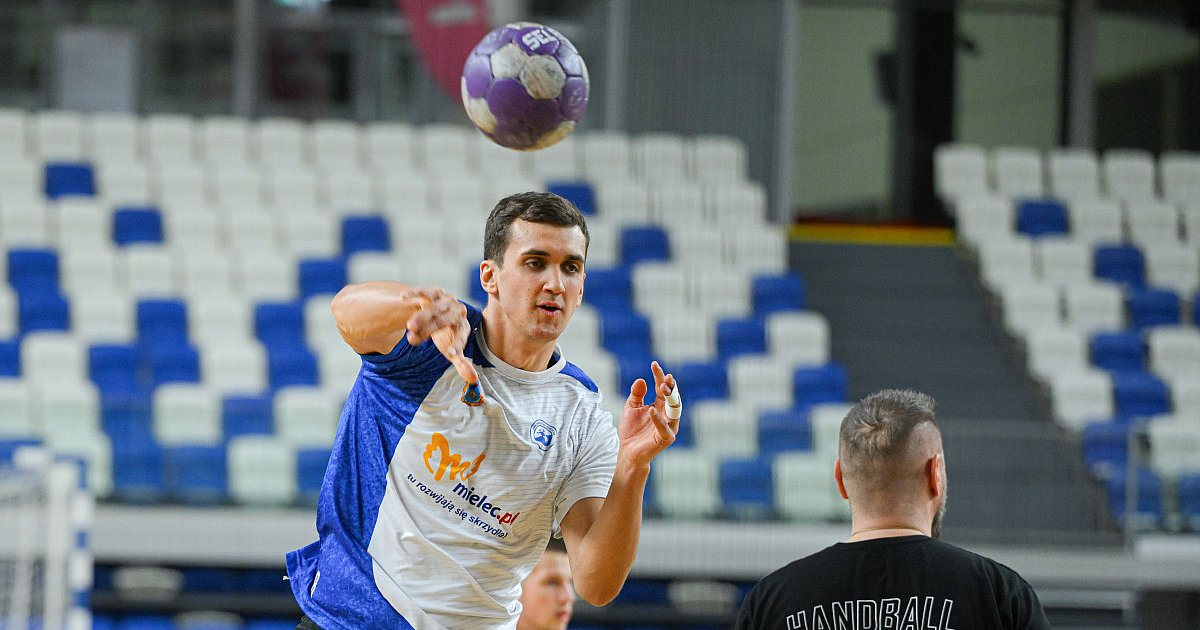 Handball Stal Mielec rozpoczęła przygotowania do rundy wiosennej Orlen Superligi [FOTO] - HEJ.MIELEC.PL