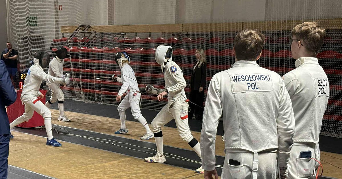 Szpadziści PTG Sokół Mielec na Pucharze Europy Kadetów w Samorinie - HEJ.MIELEC.PL