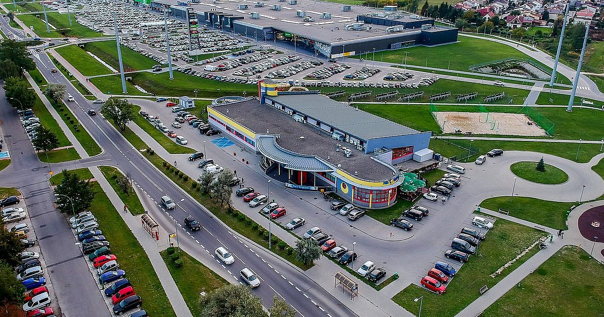 Zmiany na basenie Smoczka. Będzie pizza i sporty walki. Co dalej z kręgielnią? - HEJ.MIELEC.PL