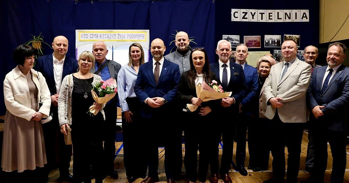 Miejska szkoła świętowała 90-lecie nadania imienia [FOTO] - HEJ.MIELEC.PL