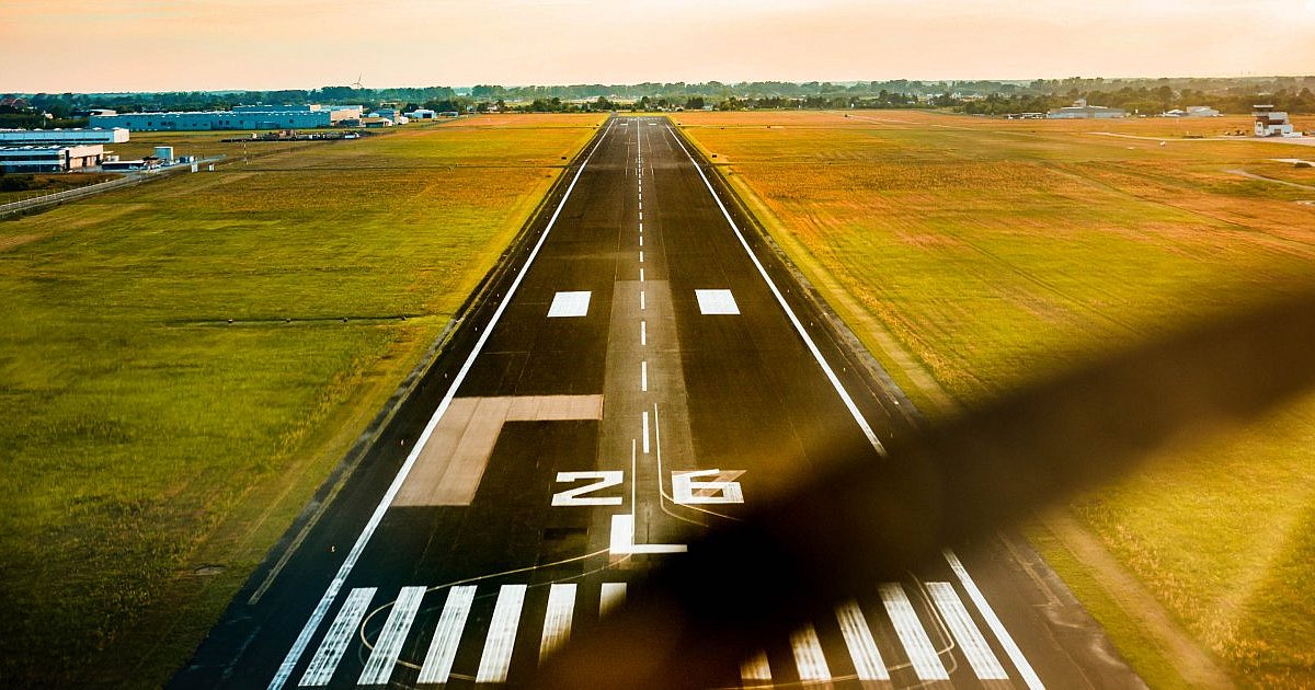 Rekordowy rok mieleckiego lotniska. "Bezprecedensowy wzrost" - HEJ.MIELEC.PL