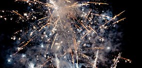 Rząd ograniczy pokazy fajerwerków? Minister odpowiada