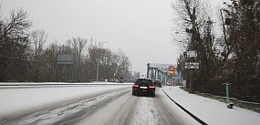 Zimą to zagrożenie na drogach. Kierowcy zapominają