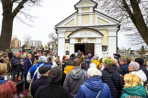 Historyczny spacer po Cmentarzu Parafialnym: Oni walczyli o wolność-13528