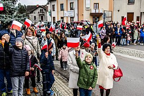 Święto Niepodległości - uroczystości pod Pomnikiem Wolności-13541