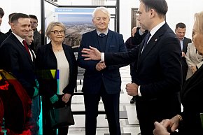 Strefa, która ruszyła Polskę - 30 lat Euro-Park Mielec - otwarcie wystawy w Sejmie-13602