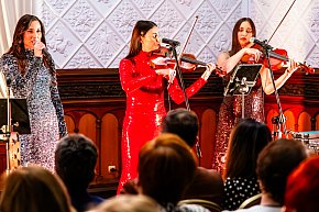 Siostry Szafrańskie kolędowały na Zamku Przecław-13811