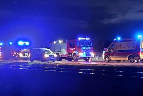 Wypadek na DW985. Motocyklista zderzył się z rowerzystą-100430