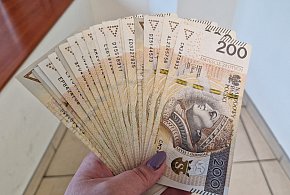 Afera bankowa w Mielcu? Czytelnik alarmuje o wielkich nadużyciach!-100605