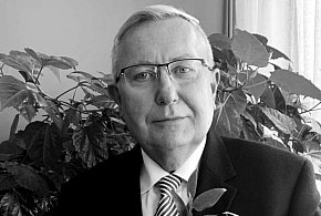 Był radnym, nauczycielem, dyrektorem. Zostanie upamiętniony tablicą-100893