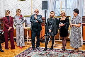 Zamek Przecław zainaugurował działalność kulturalną! Wystawa malarstwa [FOTO]-101247