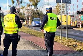 Straż Kolei i Policja pilnują mieleckich przejazdów-102272